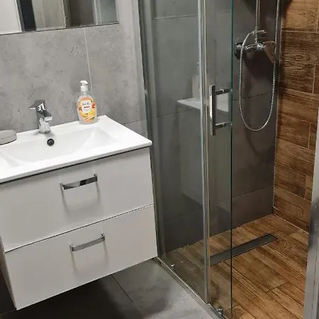 公寓 Rmf Naworol 2 什切青